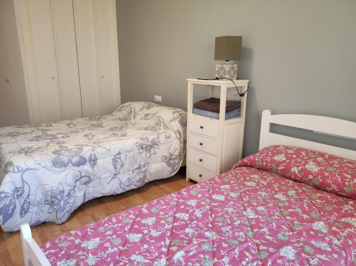 Apartamento Los Lirios Logroño Exteriör bild