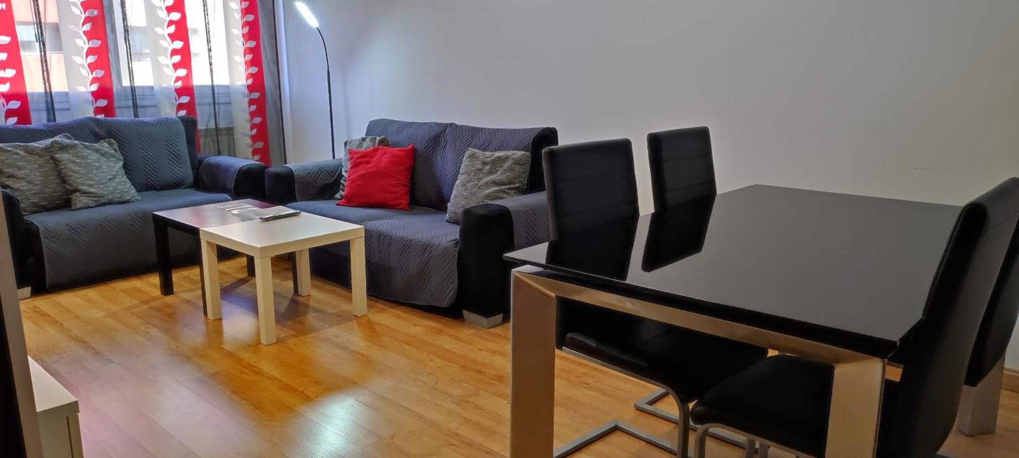 Apartamento Los Lirios Logroño Exteriör bild